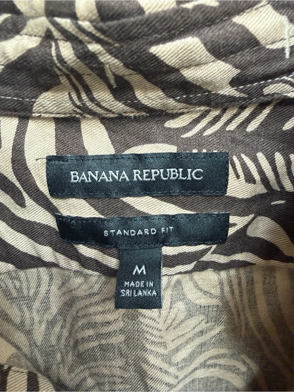 NWT Banana Republic Linen Shirt in Taupe and Black